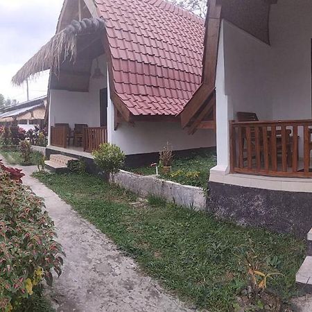 Bale Kembang Kuning Apartment Тетебату Екстериор снимка