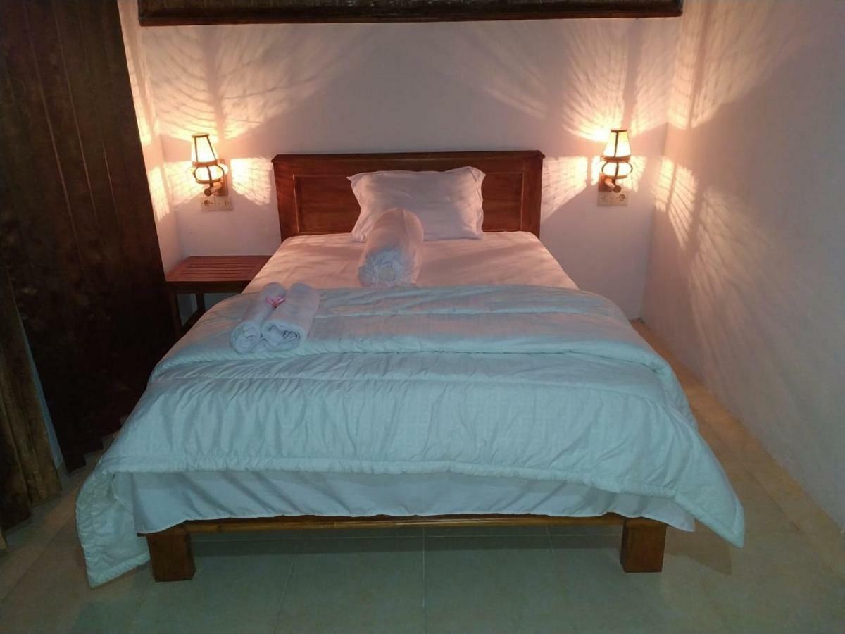 Bale Kembang Kuning Apartment Тетебату Екстериор снимка